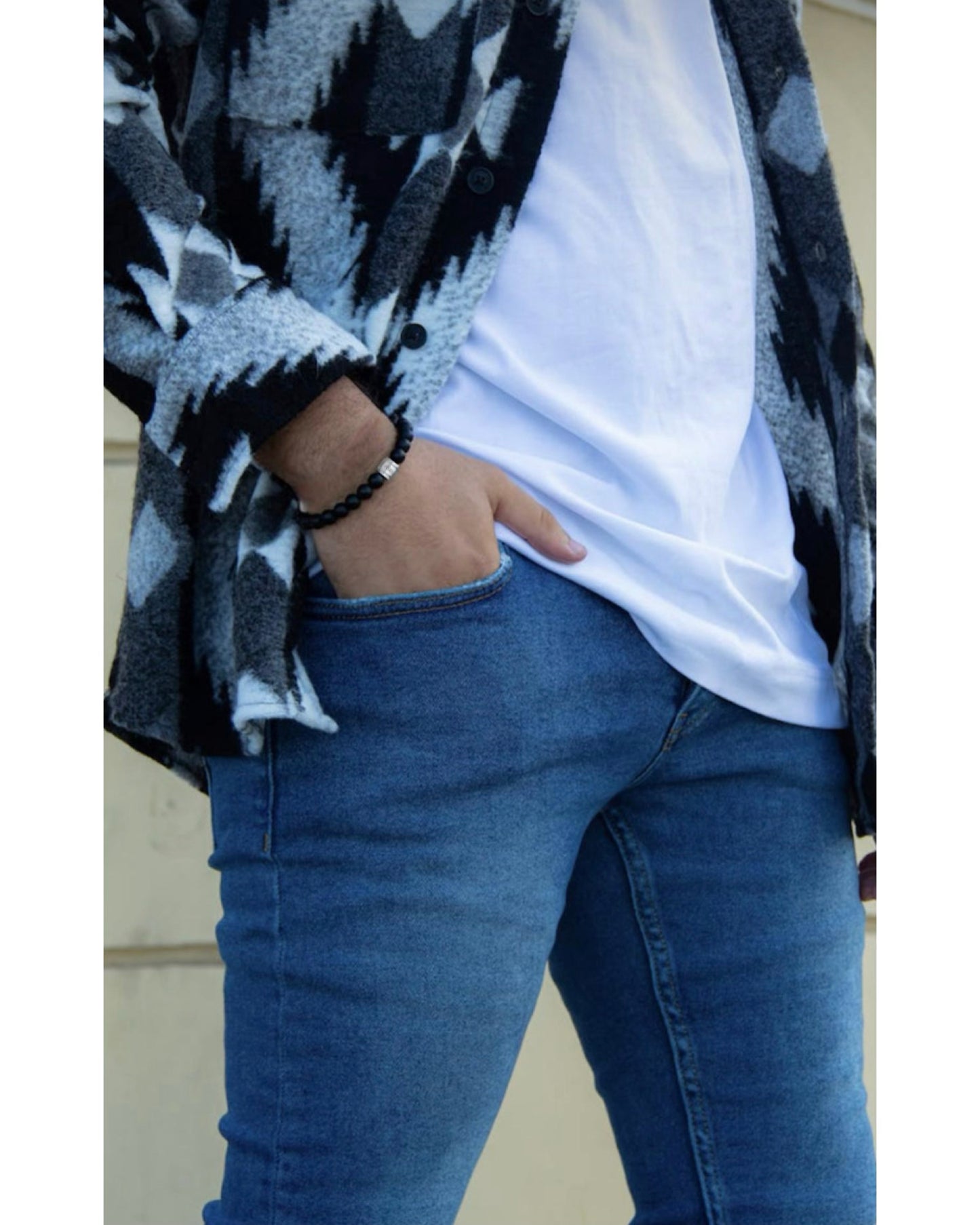 Best Healing Crystal Bracelets | Matte Black Onyx Bracelet | 2Days Eve